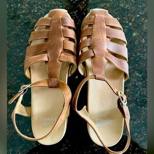 Dansko fisherman style sandals EU 41